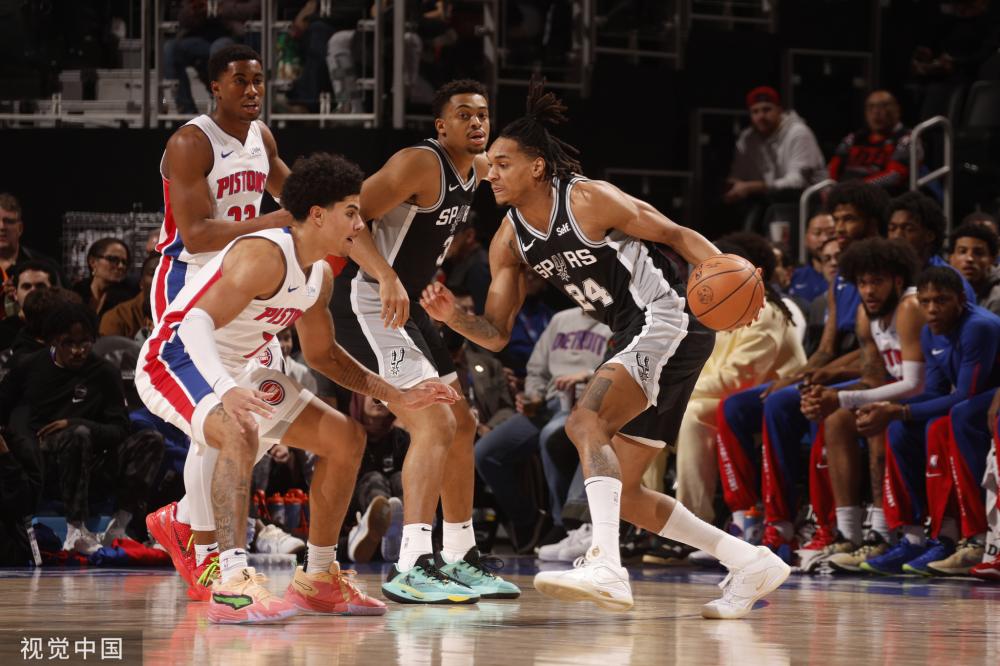 关键时刻 关键时刻